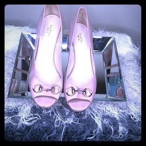 Gucci peep toe Heels